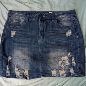 Distressed dark-wash denim skirt